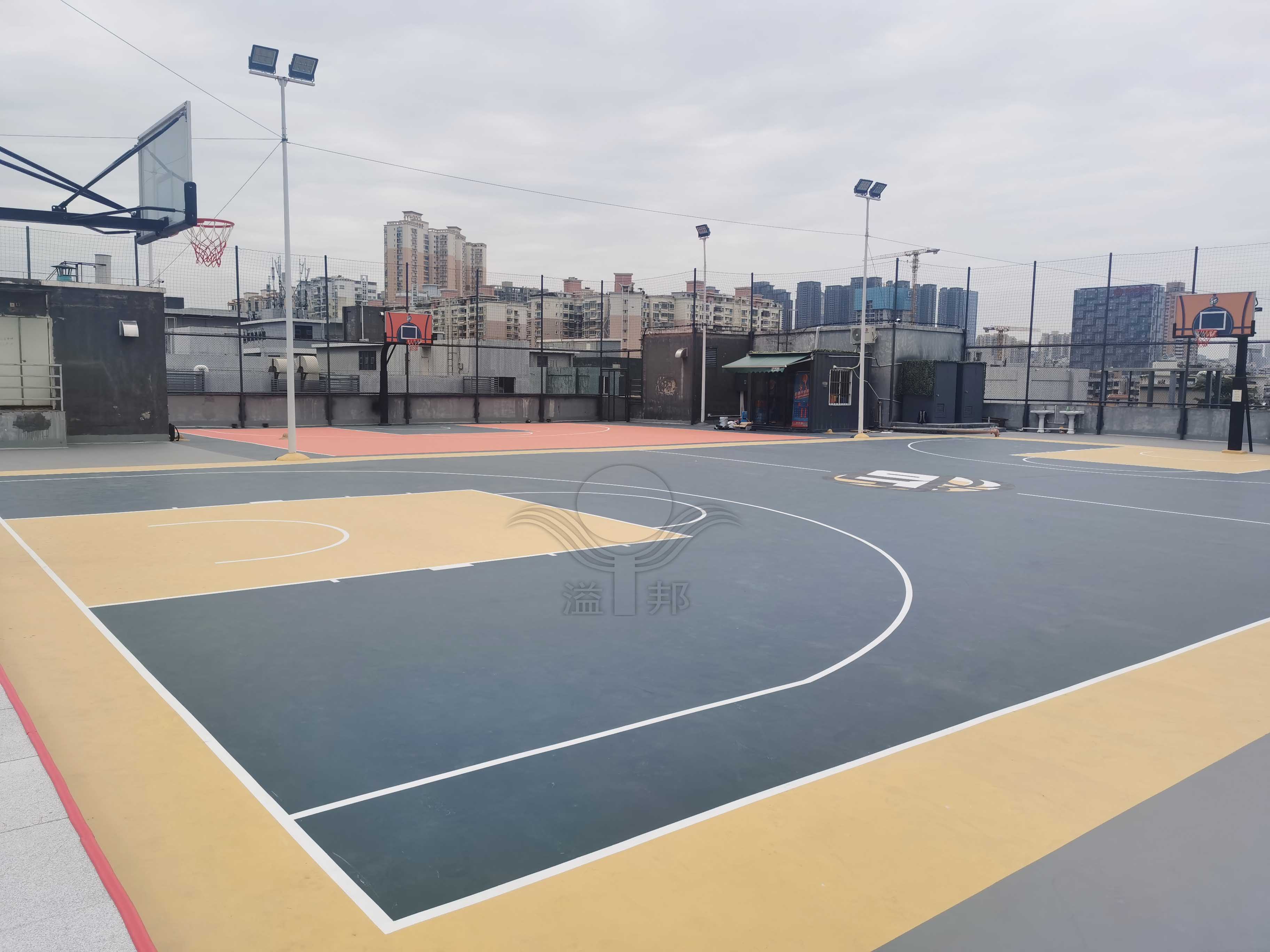 建一個(gè)籃球場大概要多少錢